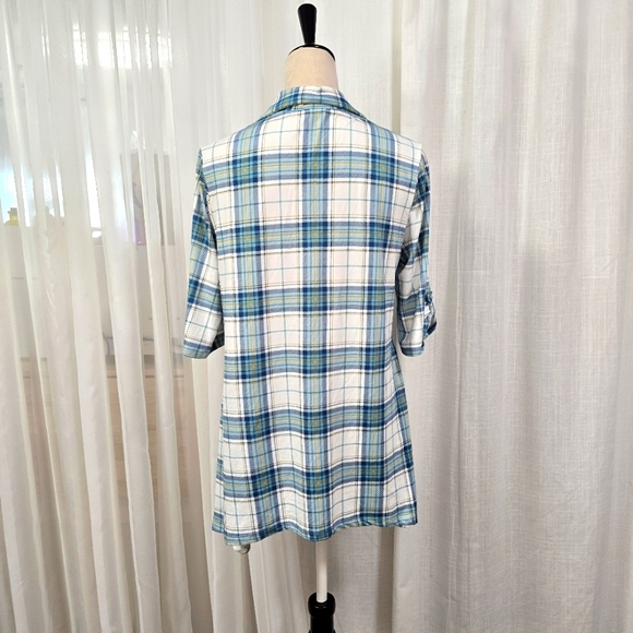 2/$30 Above & Beyond White & Green Plaid Short‎ Sleeve Tunic Size L Super Soft - Picture 6 of 11